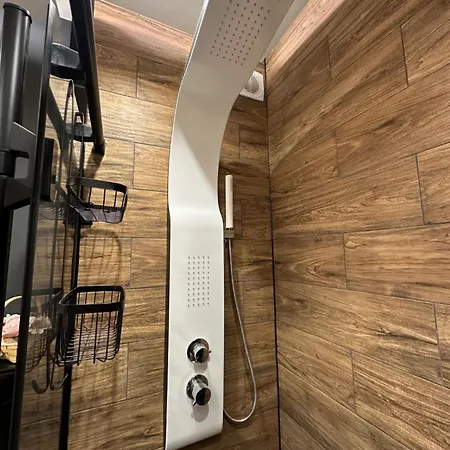 Spring Z Parkingiem Быдгощ