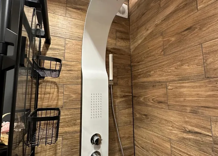 Spring Z Parkingiem 比得哥什